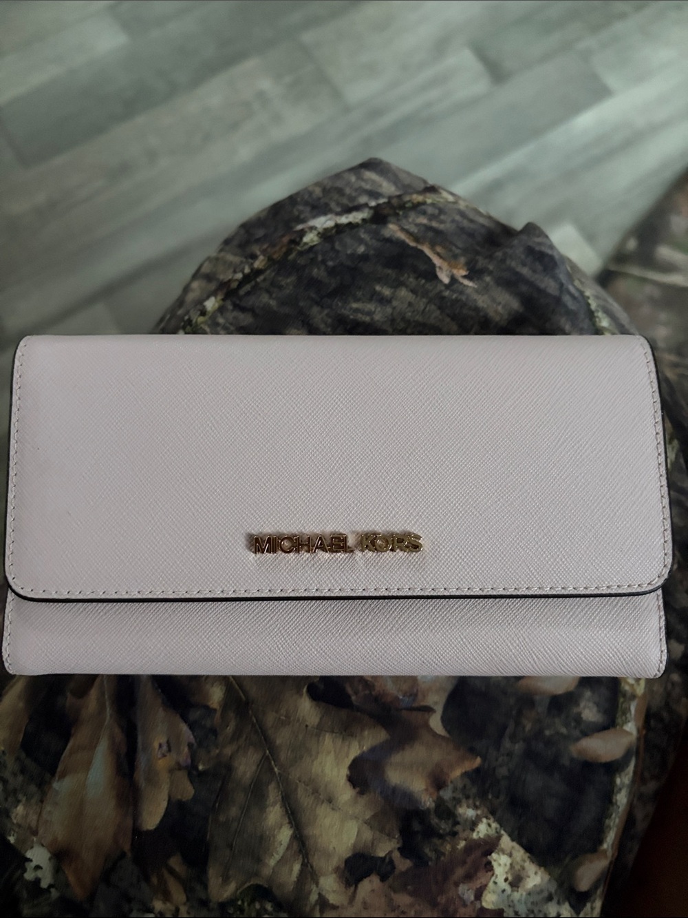 Michael Michael Kors Light Pink Saffiano Leather Wallet with Gold Logo
